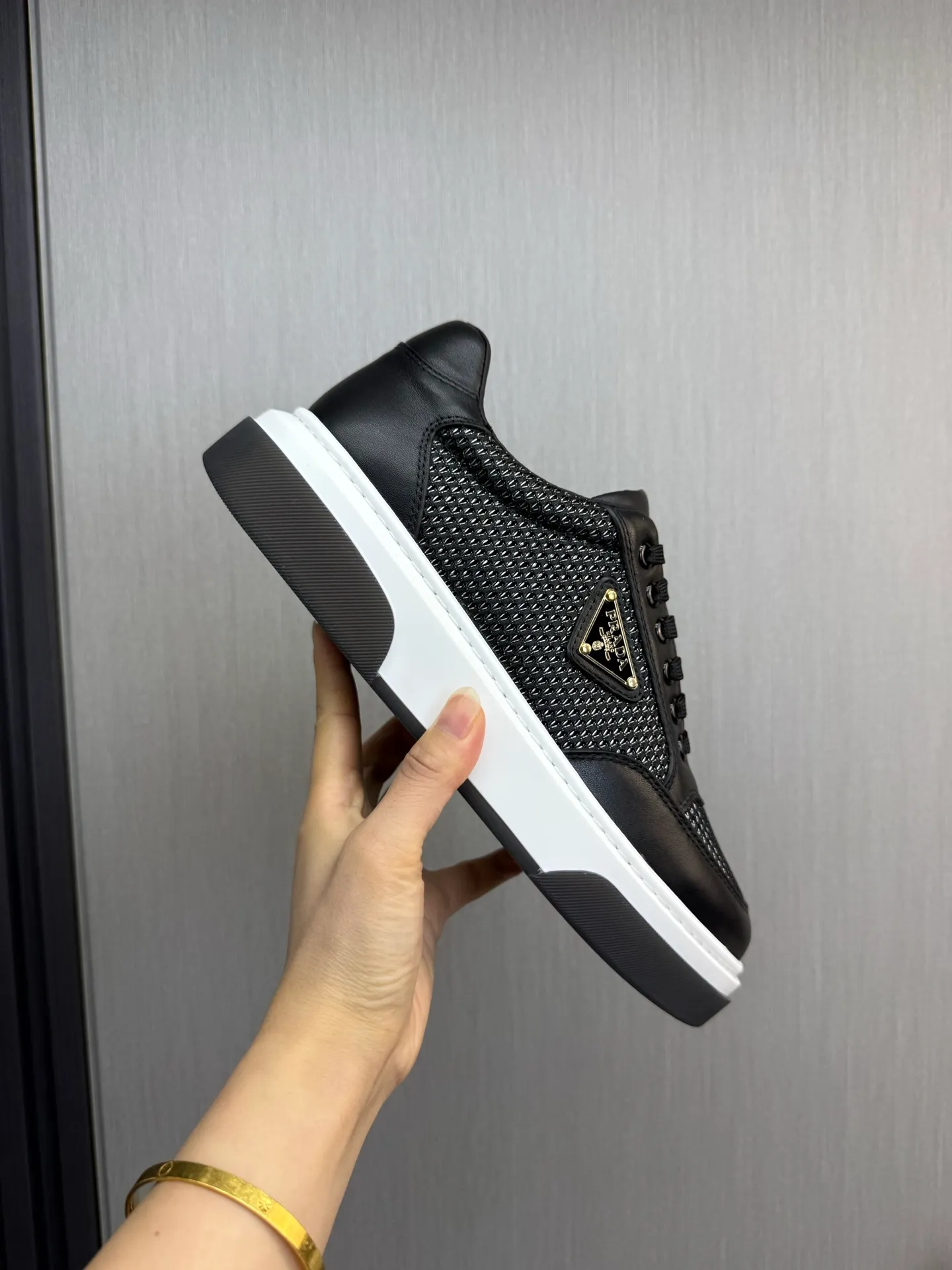 Men's shoes 💰580💰 [PRADA] Men's shoes are popular in the counter, official website is synchronized, 1 high-quality shipment ✔️Imported cowhide fabric + cowhide lining, 1🆚1 replica, original sole, 38-45 (45 customized, non-refundable)